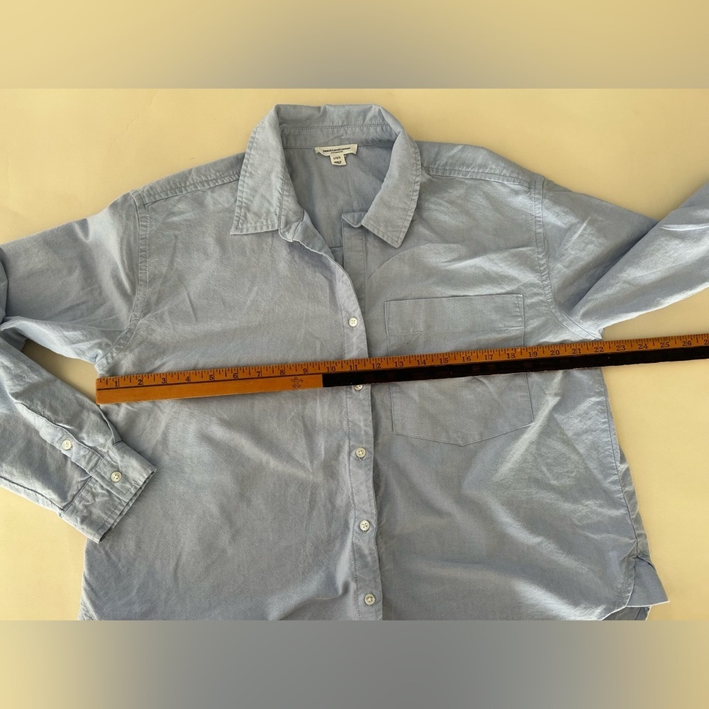 beachlunchlounge Light Blue Long Sleeve Button-Up Shirt - Picture 5 of 6